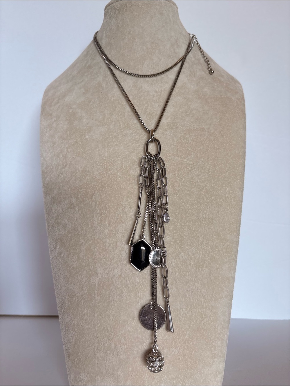 WHBM White House Black Market Silver Pendant Necklace Black Crystal 26"